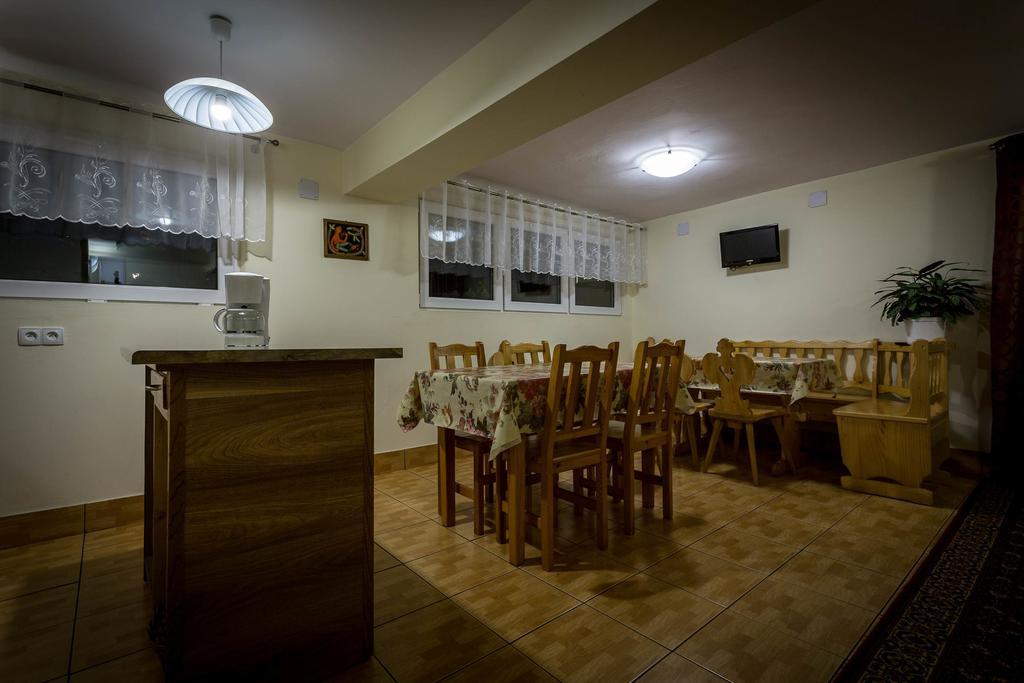 Pokoje Goscinne Baron Zakopane Exterior foto
